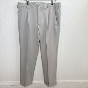 Nike Golf Light Gray Pleated Front Cuffed Pants Men’s Size 36x30 NEW